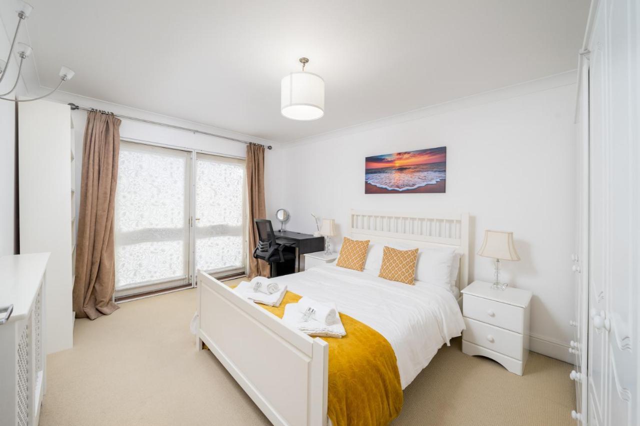 Crossharbour Canary Wharf 2 Bed Duplex Apartment London Kültér fotó